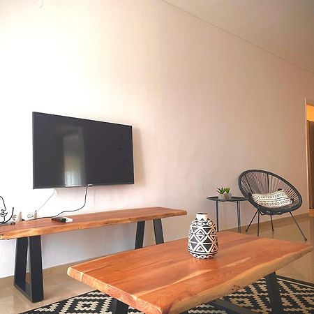 Urban Kalamitsa Beach Appartment Kavala Bagian luar foto