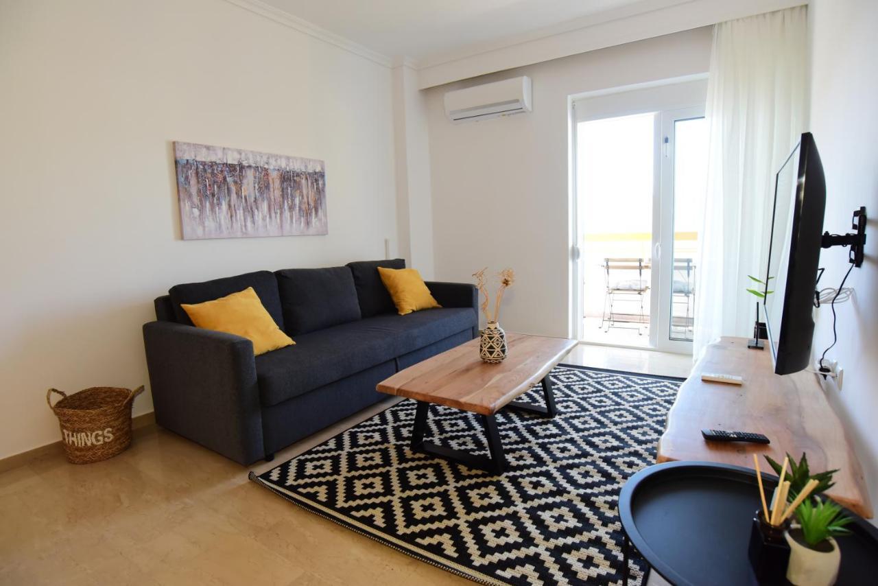 Urban Kalamitsa Beach Appartment Kavala Bagian luar foto