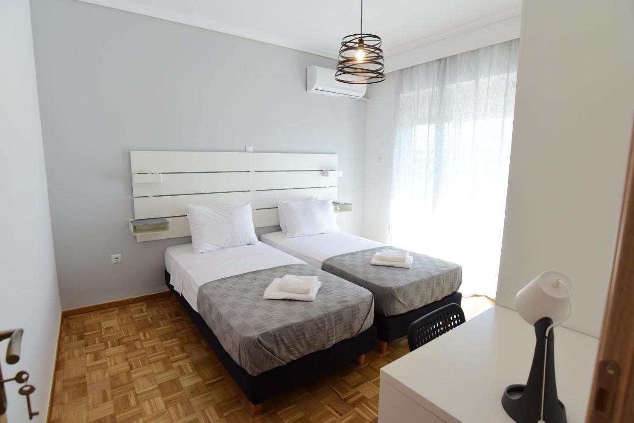 Urban Kalamitsa Beach Appartment Kavala Bagian luar foto