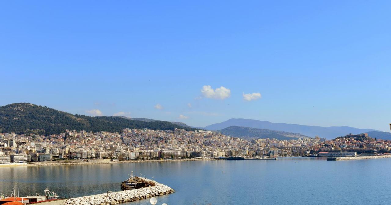 Urban Kalamitsa Beach Appartment Kavala Bagian luar foto