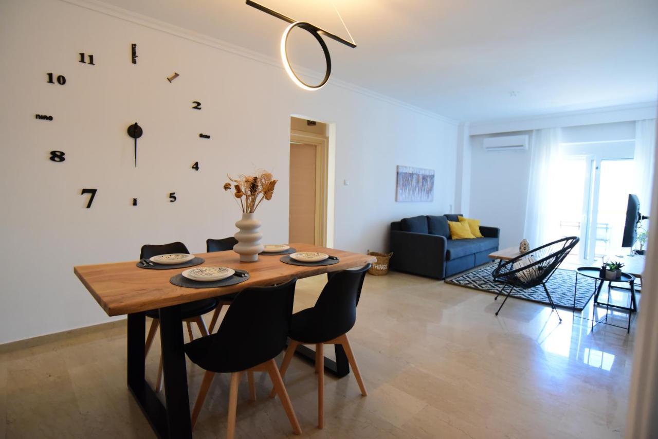 Urban Kalamitsa Beach Appartment Kavala Bagian luar foto