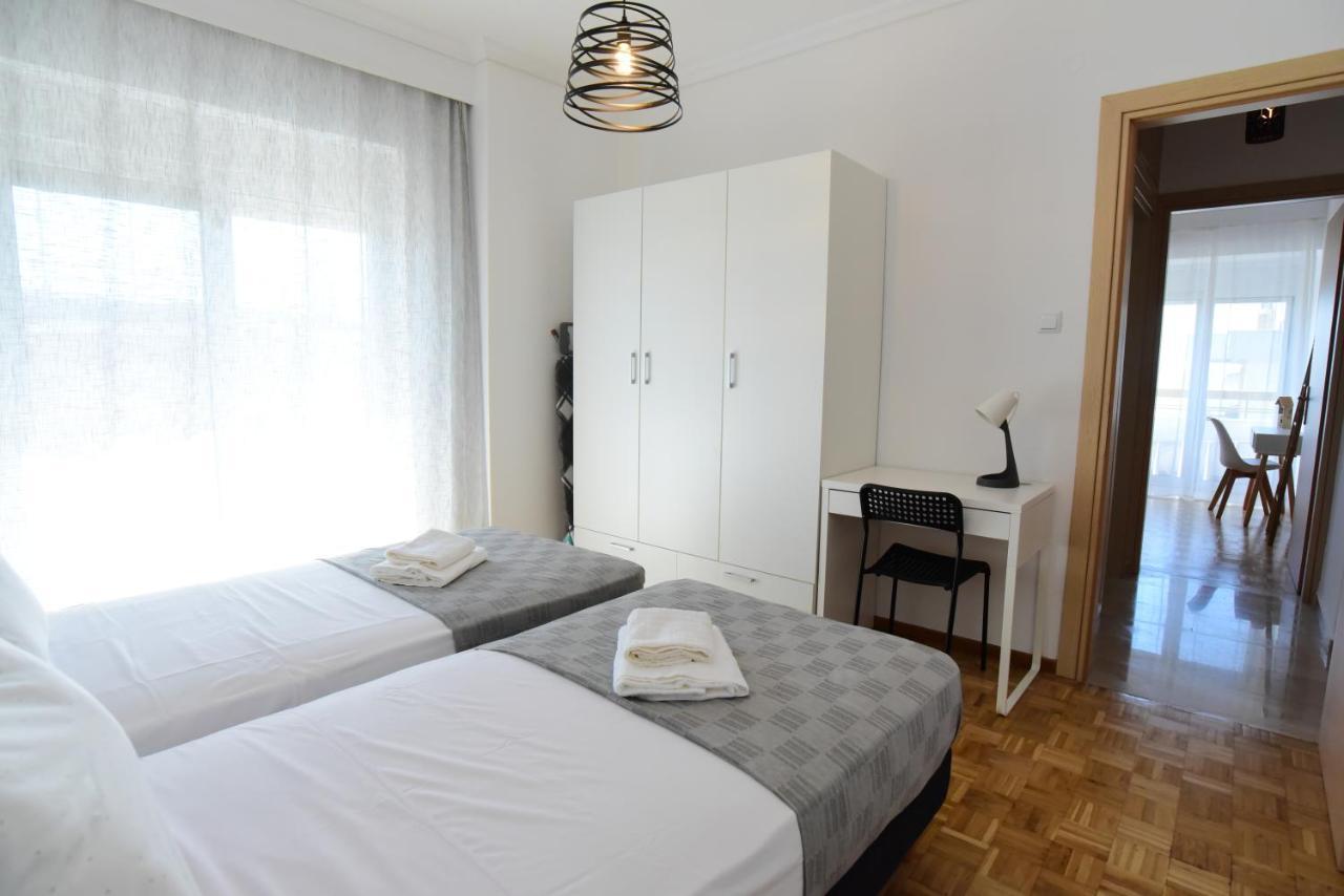 Urban Kalamitsa Beach Appartment Kavala Bagian luar foto