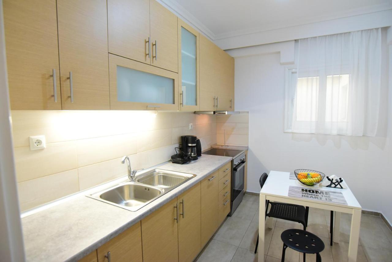 Urban Kalamitsa Beach Appartment Kavala Bagian luar foto